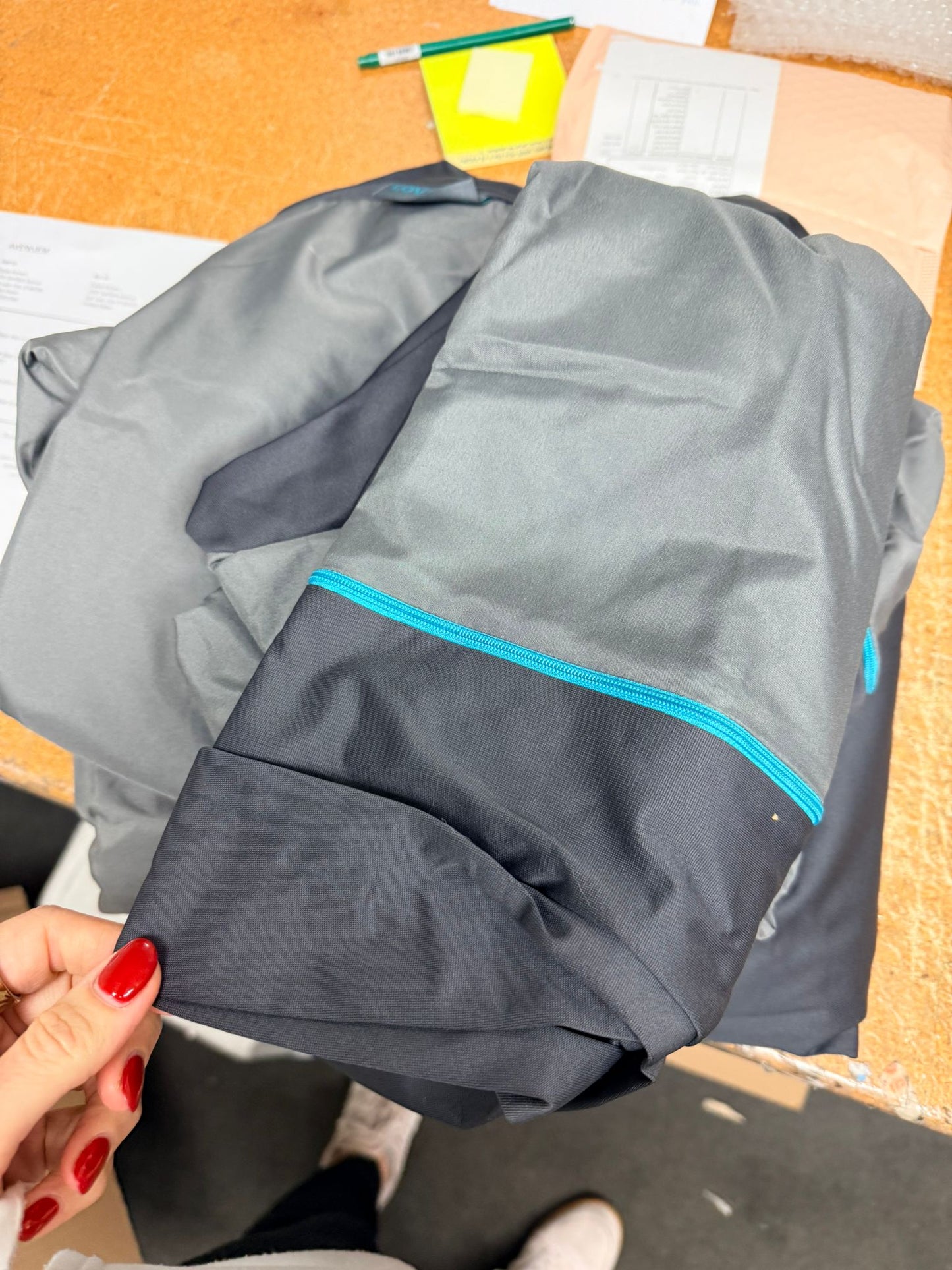 EH2171 Sactionals Insert Protector: Seat Cushion
