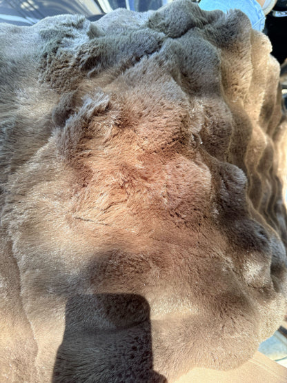 JC4152 Footsac Blanket: Espresso Sand Sculpted Phur