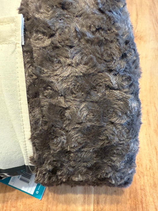 Floor Model blanket Swiss Mousse swirl phur