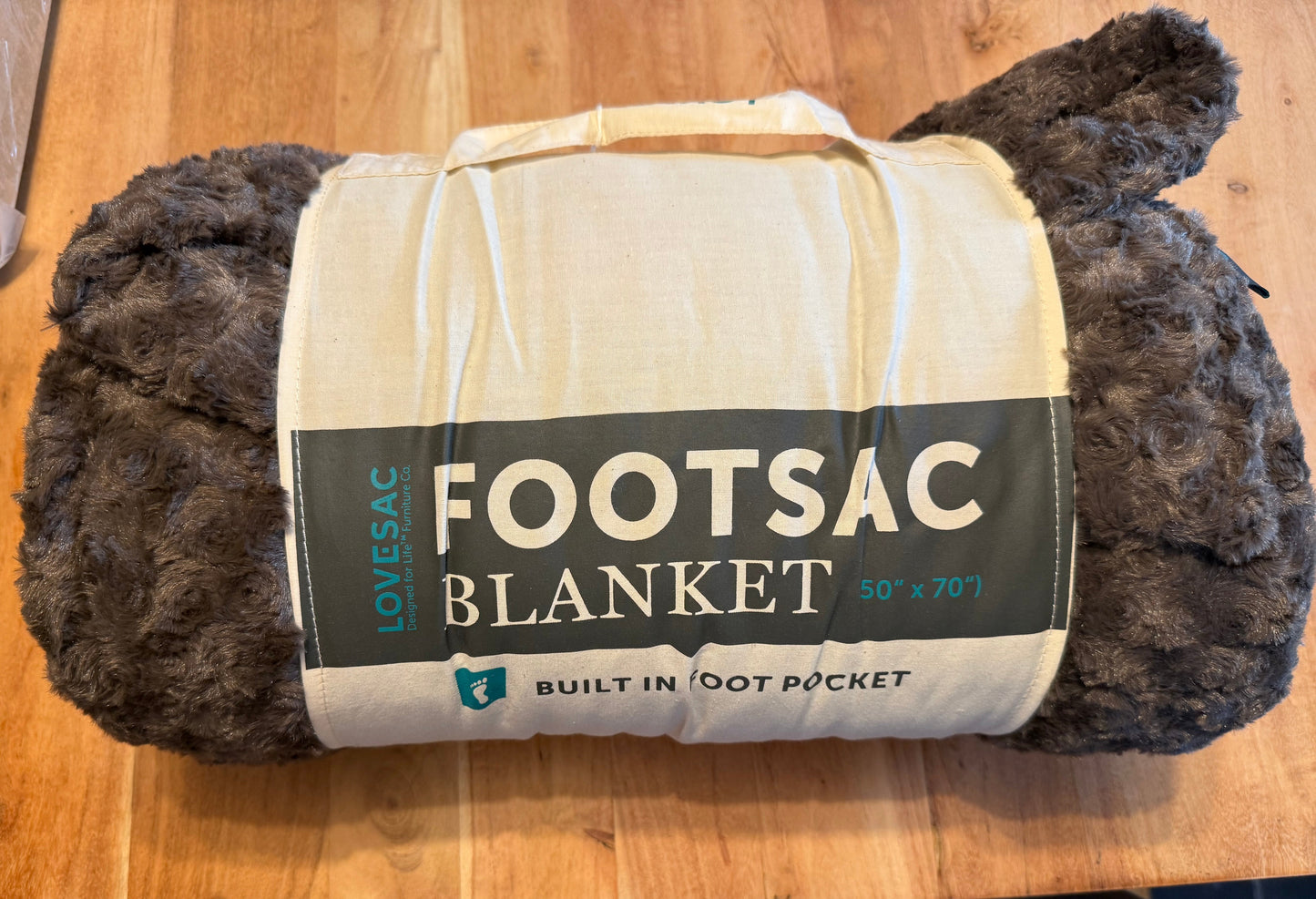 Floor Model blanket Swiss Mousse swirl phur