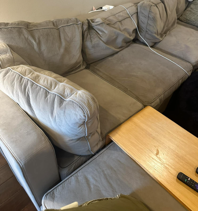 ET5313: Table: Hickory